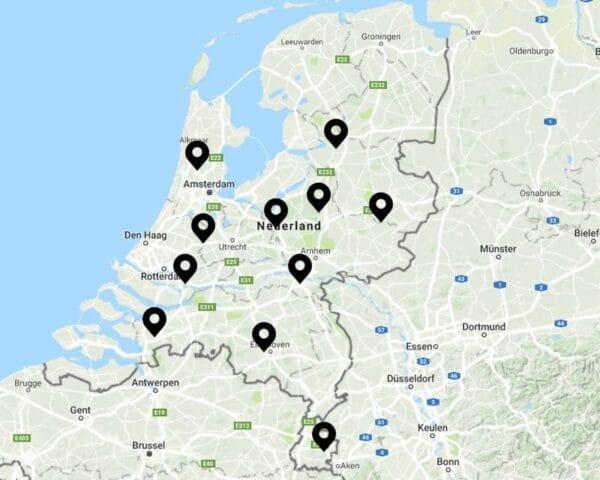 zwarte leren kinderwagen